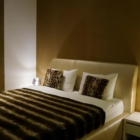 Апартаменти Pearl Luxury