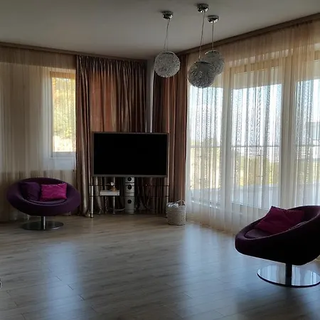 Pearl Luxury * Брашов