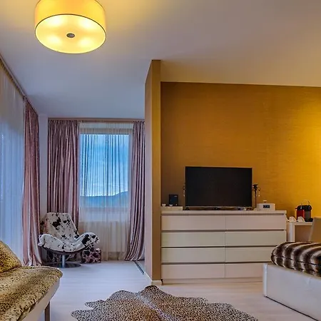 Pearl Luxury * Брашов