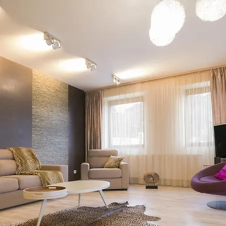Pearl Luxury Брашов