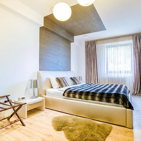 Апартаменти Pearl Luxury *