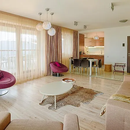 Pearl Luxury *